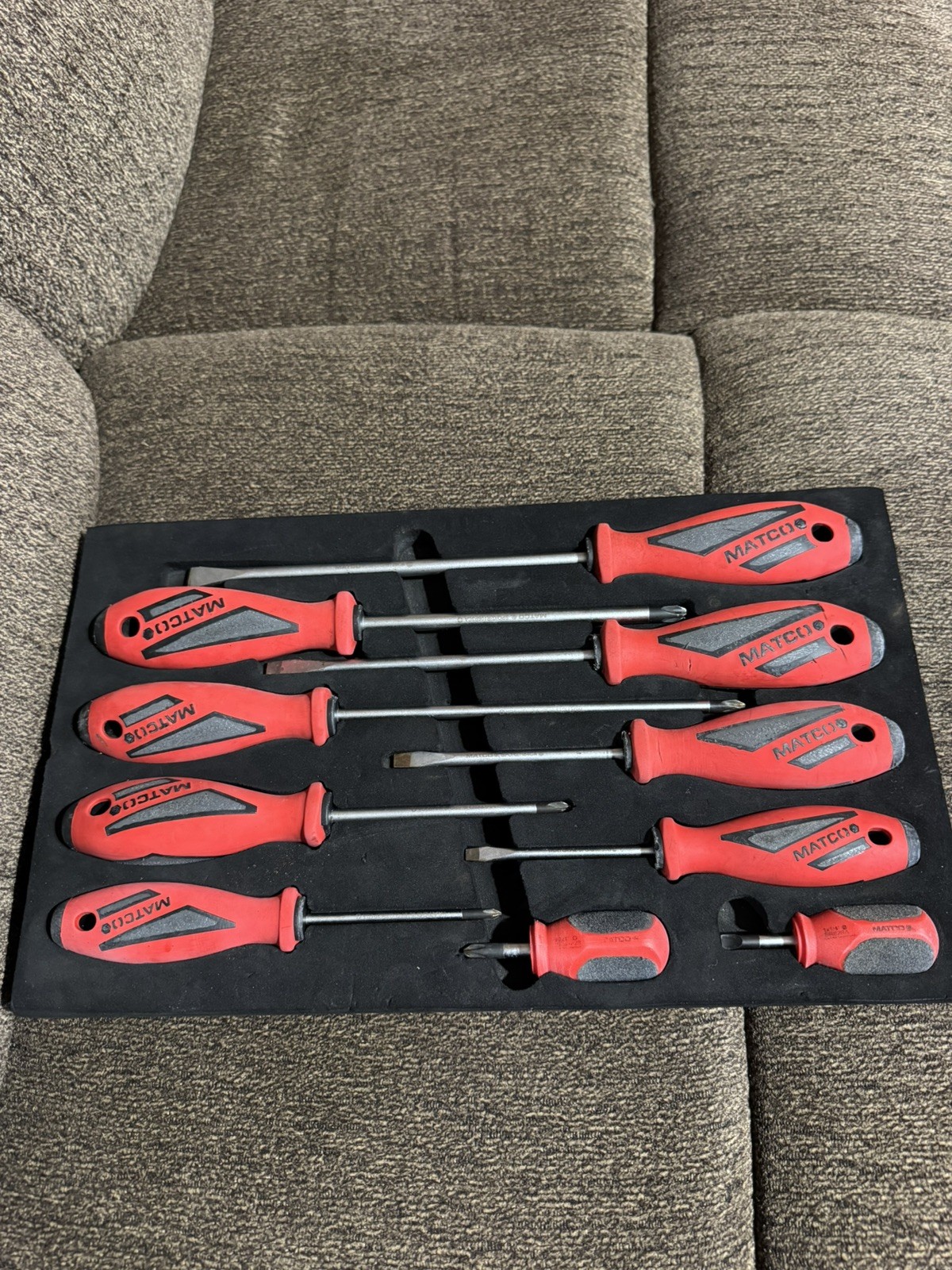 Matco 10 PIECE TOP TORQUE II™ SCREWDRIVER SET – Red SSPCR10C *** ONE DAMAGED ***