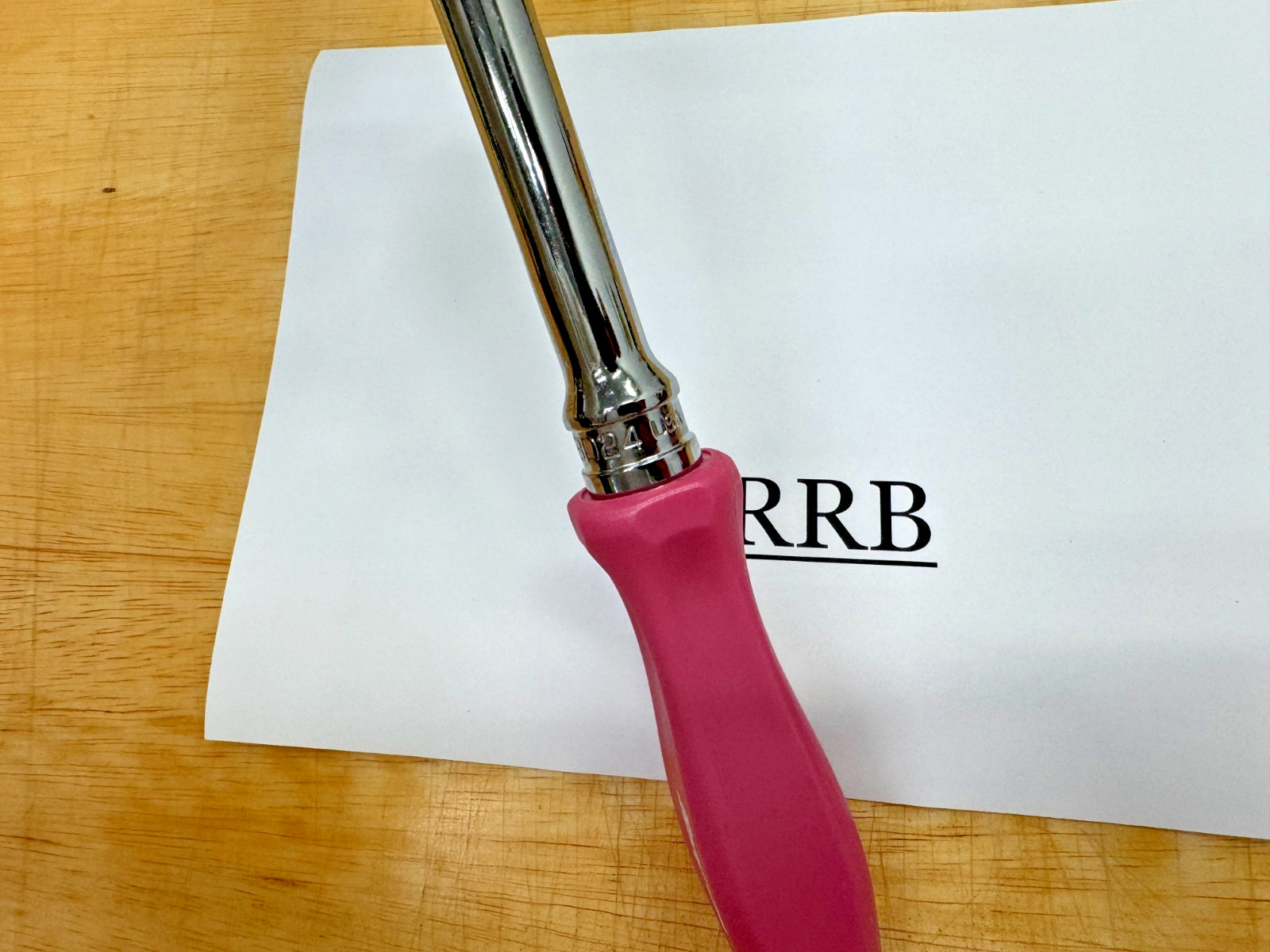 Snap-on Tools USA PINK PEARL 1/2″ Drive Hard Grip Handle Breaker Bar SHBBD24PP