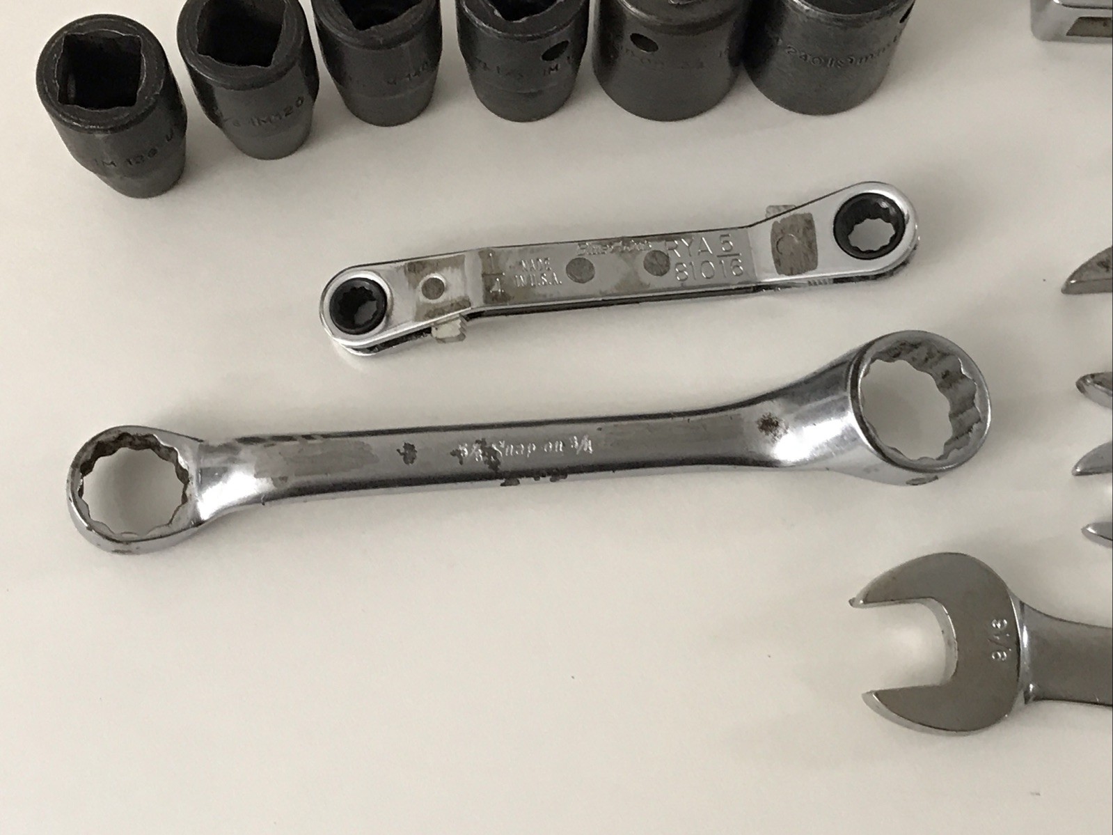 SNAP ON TOOLS- Lot Of 32 PCs Various Impact Swivel Sockets Wrenches