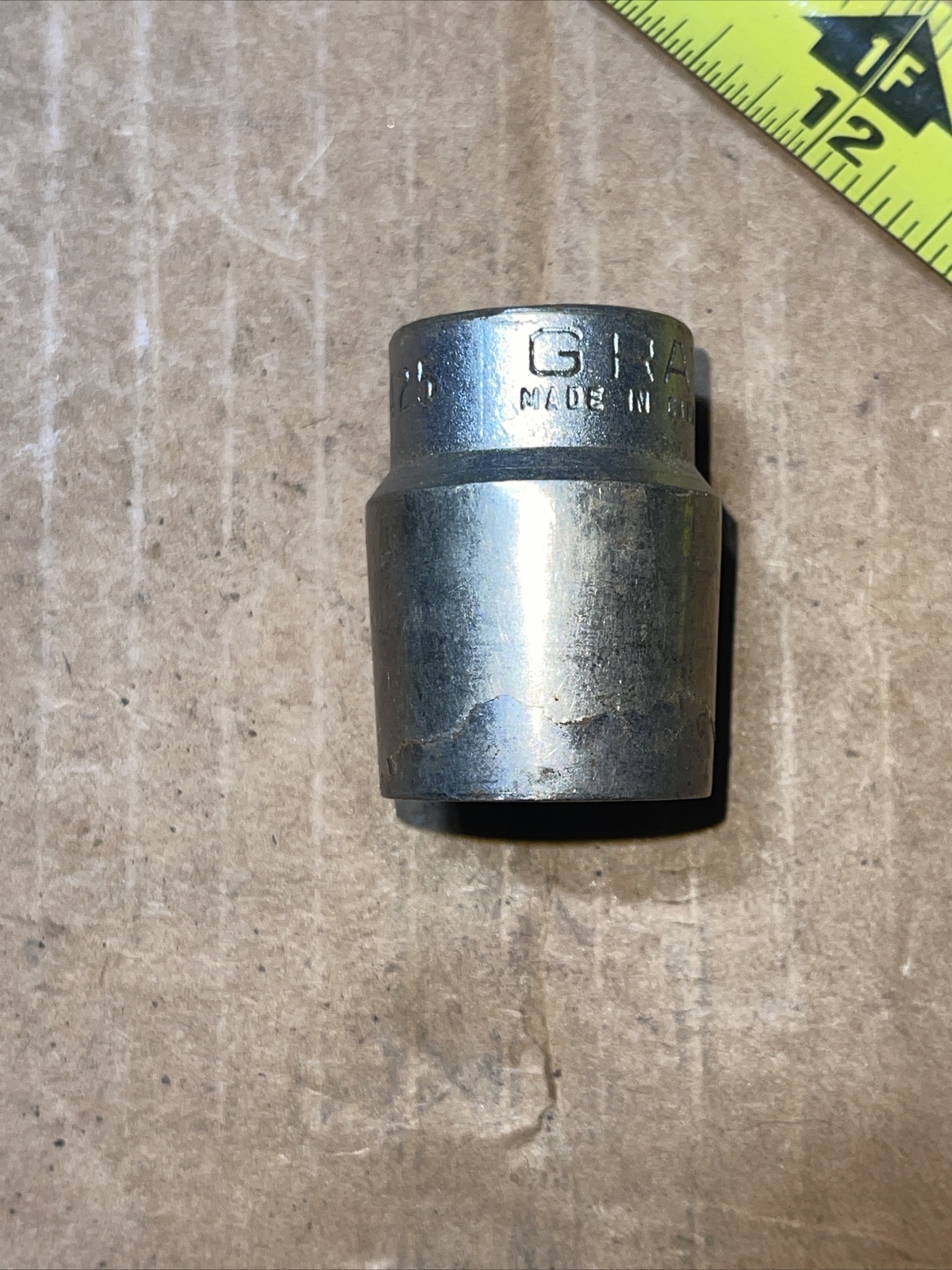 Gray Canada D425 25/32 In SAE 1/2” Drive 12 Point Socket Vintage