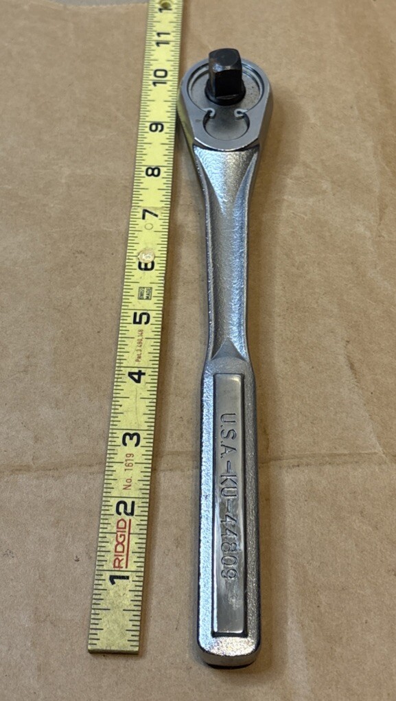 Craftsman K4-44809 1/2” Drive Ratchet 10” w/ 16 Sockets + 6” Ext. V Series USA