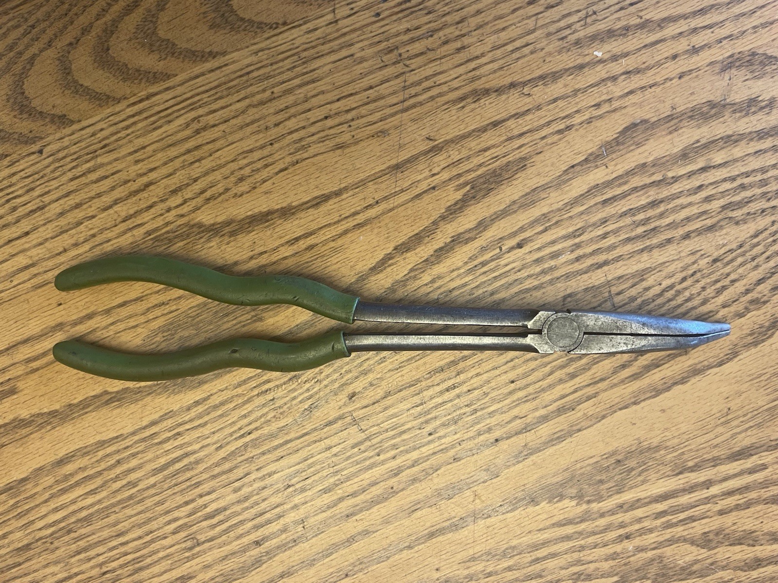 HD Long Reach (11″) Hooked Bent Needle Nose Pliers Mechanic Hand Tools