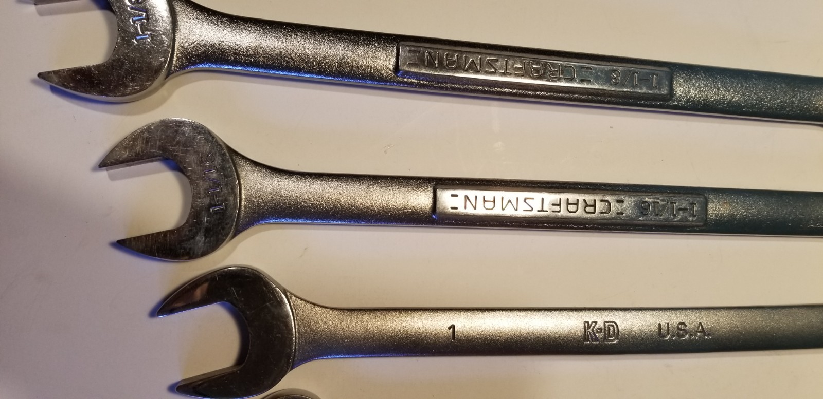 PROFESSIONAL CHROME COMB. WRENCHES: 1 1/8″, 1 1/16″, 1″, 15/16″, 7/8″, 13/16″