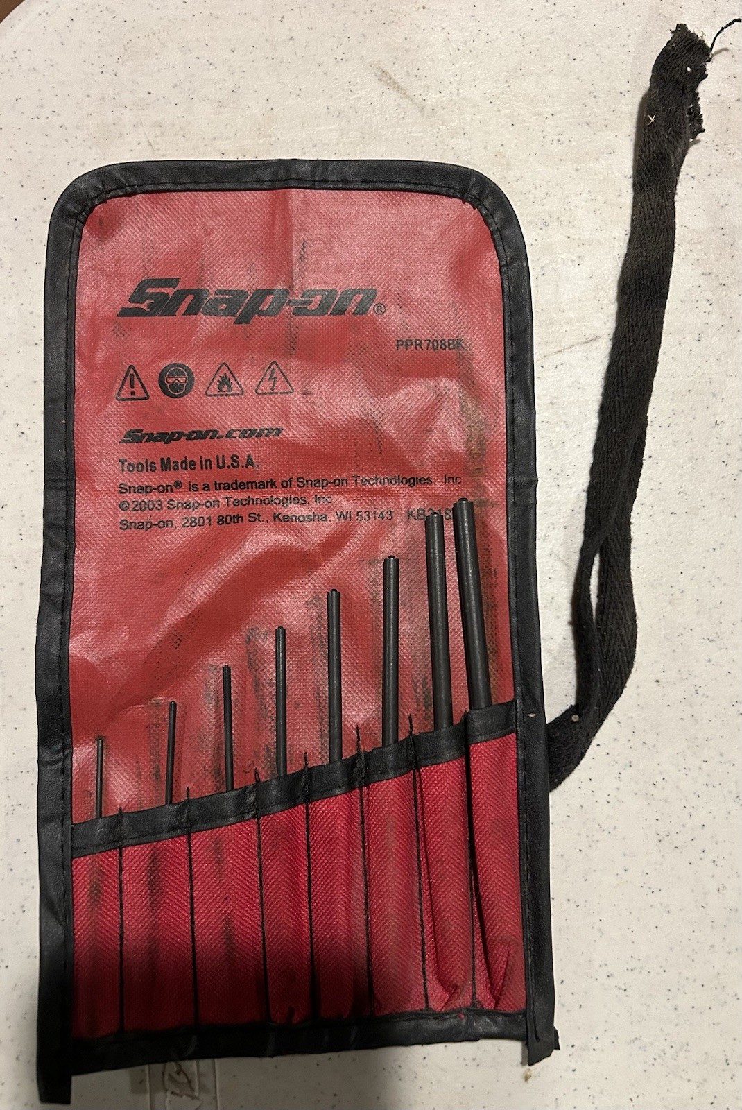 NOS. Snap On 8 Piece Roll Pin Punch Set PPR708BK