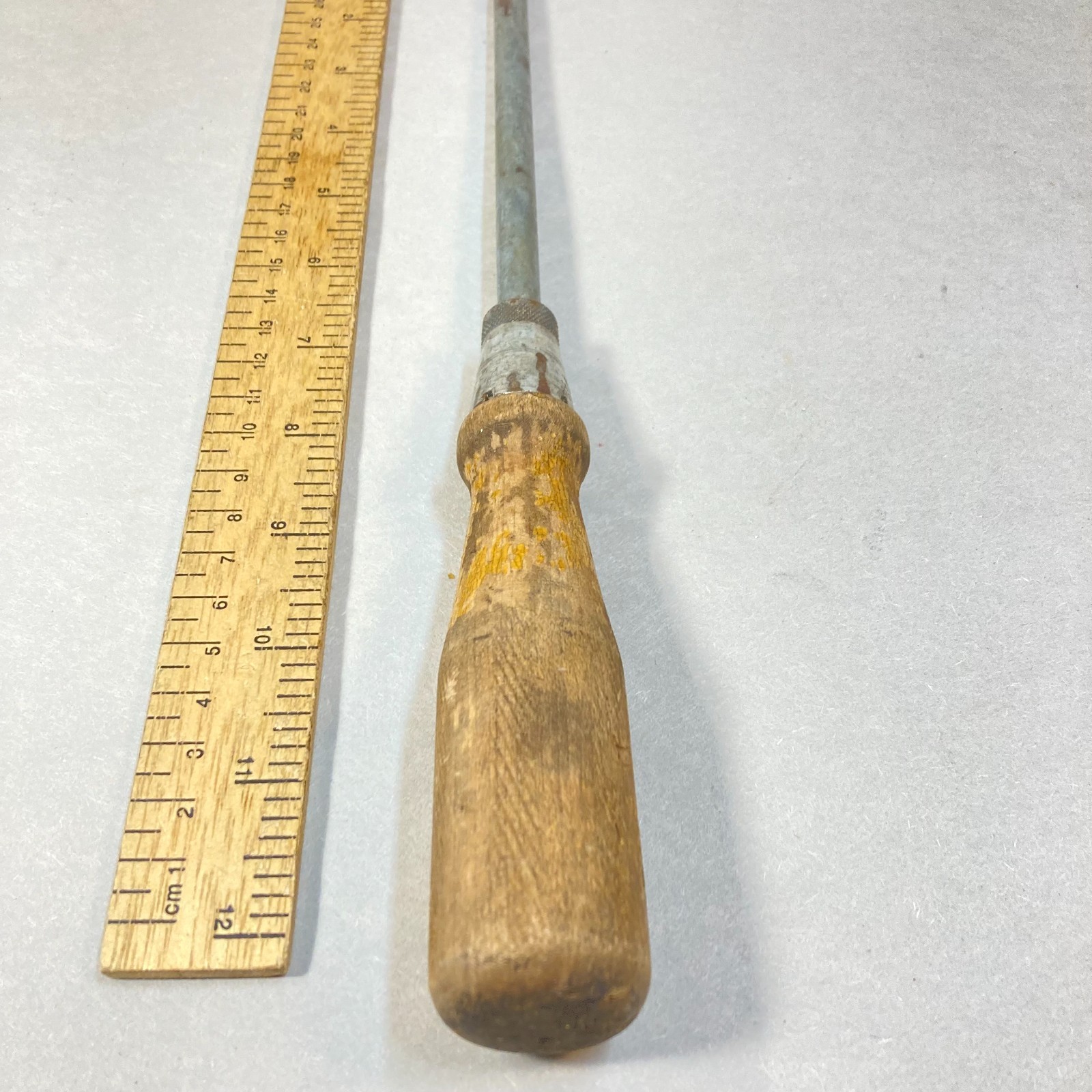 Vintage Crescent Tool Co. Flat Slotted Screwdriver 8″ Wood Handle #K308 USA