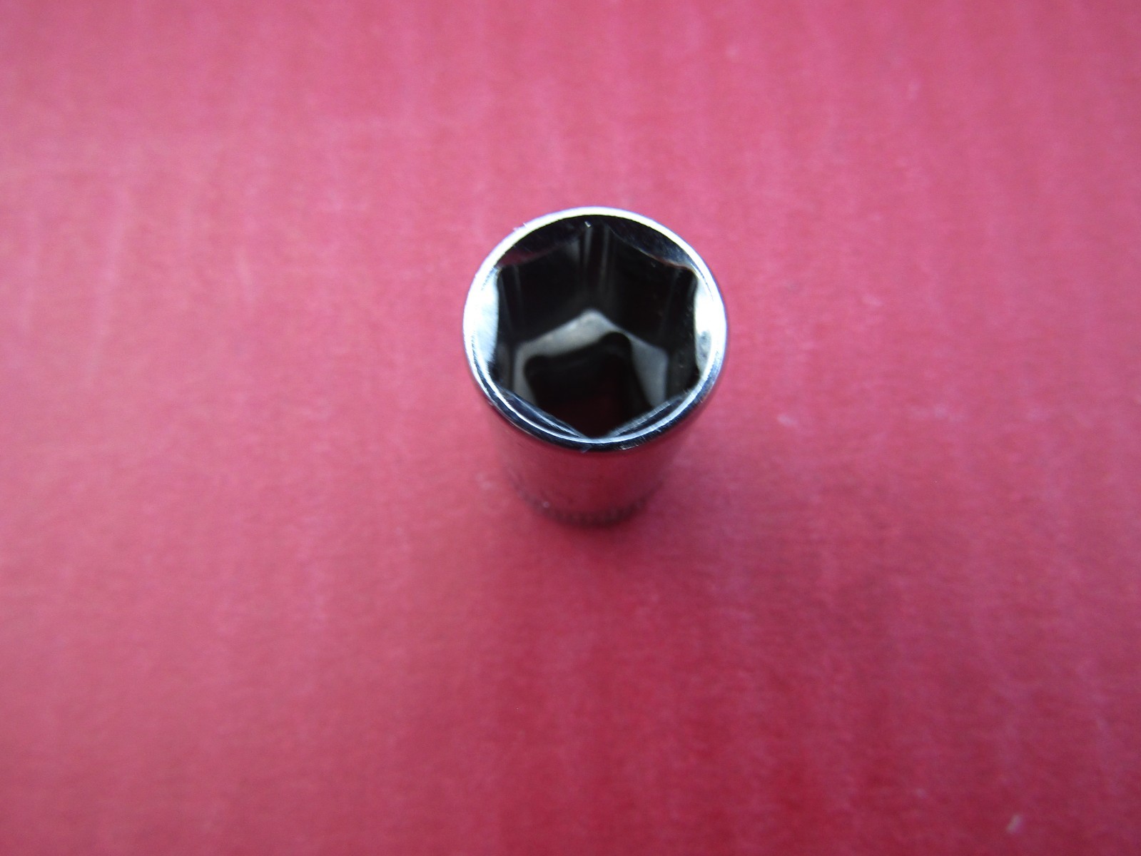 DIEHARD TOOLS Shallow Socket 10mm 1/4″ Drive 6-Point Chrome
