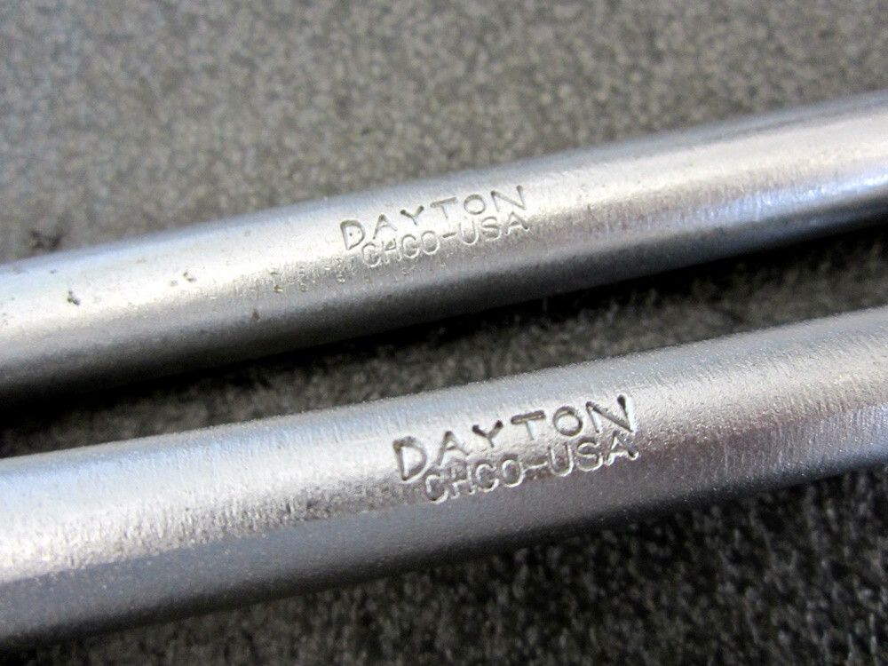 Vintage Dayton 1/2″ Drive 16pc SAE Socket Set Ratchet Breaker Bar Made in USA