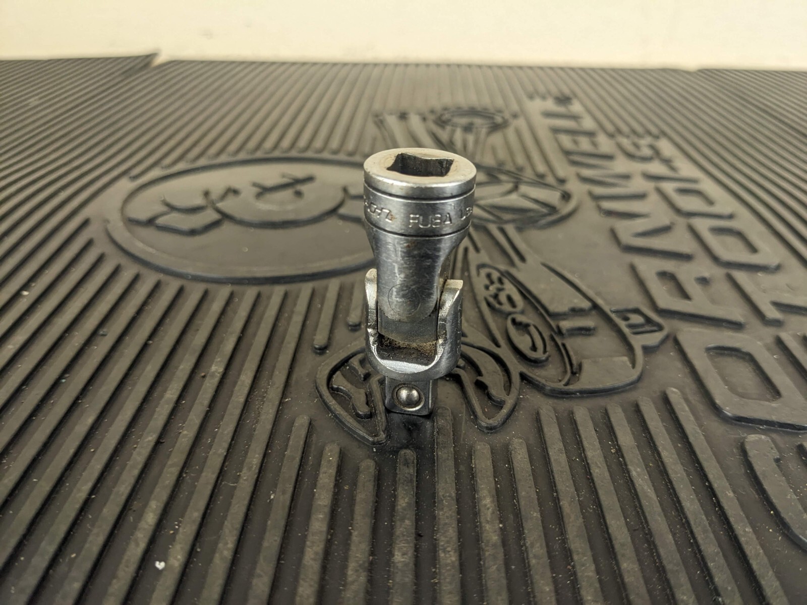#az443 Snap On FU8A 3/8 Drive Universal Swivel Socket Adapter Joint