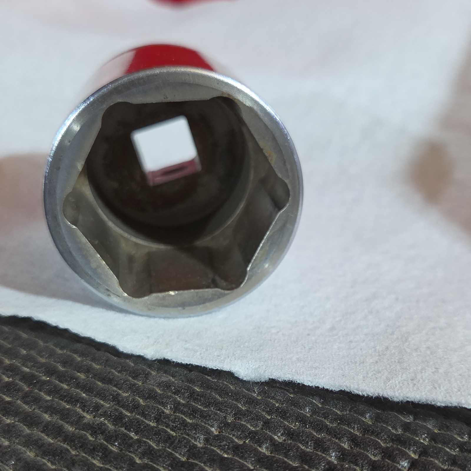 ​Brand: Snap-on ​Part Number: TW461 ​Socket Size: 1-7/16″ SAE ​Drive Size: 1/2