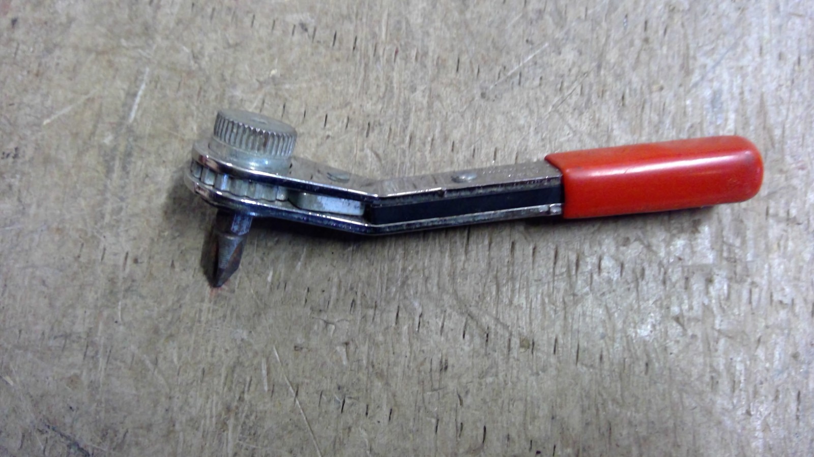 Vintage Mechanics Ratcheting Hex Bit Driver Ratchet Wrench Red Grip
