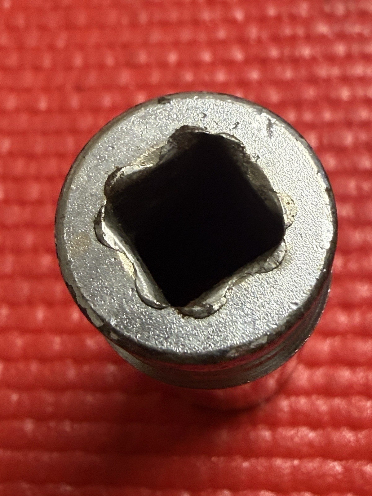 Snap On Tools 3/8” Drive 6 Point 17mm Metric Deep Socket SFSM17, USA Made