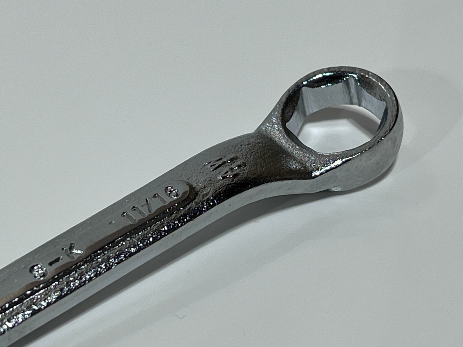 SK Tools USA 5/8″ x 11/16″ SAE Short Box End Wrench – 6 Point – M-2022 – NEW