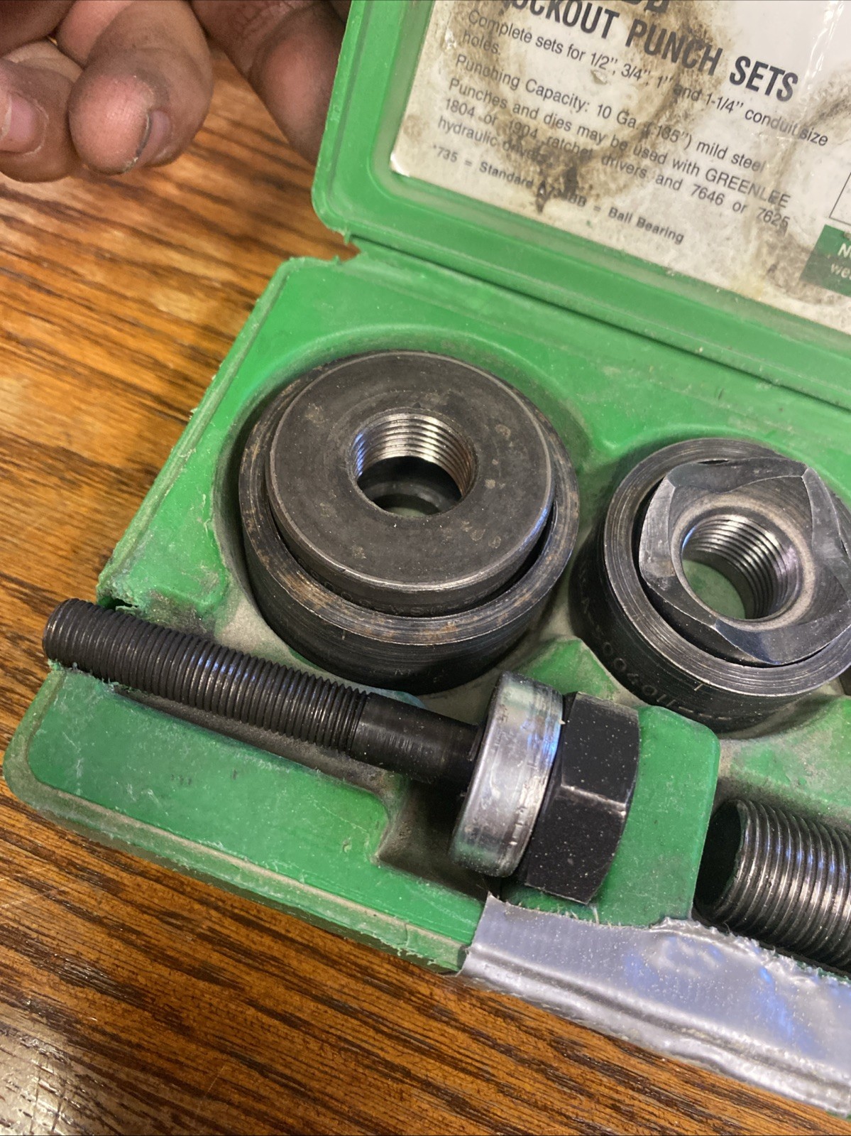 Greenlee Ball Bearing Knock Out Punch Tool Set 735BB