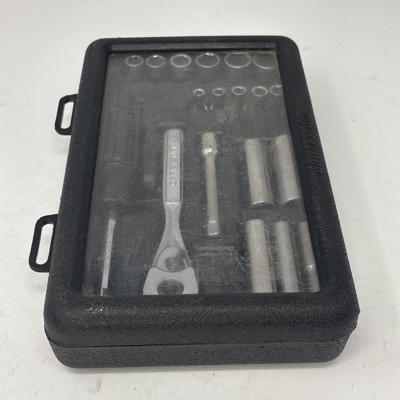 Craftsman 19pc 1/4″ Drive 6pt Socket Set with Plastic Case 9- 34800