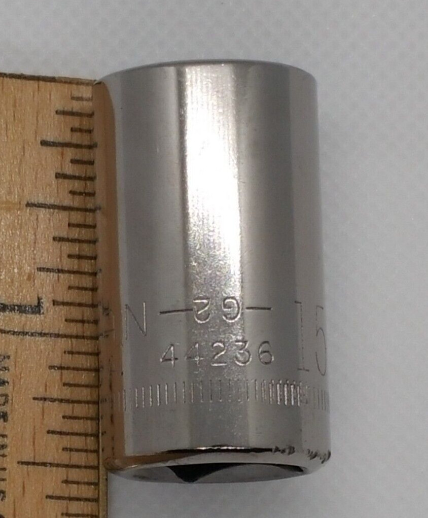 Vintage Craftsman 1/2″ Drive 15MM 12 Pt Shallow Socket Metric G2 44236 USA NOS