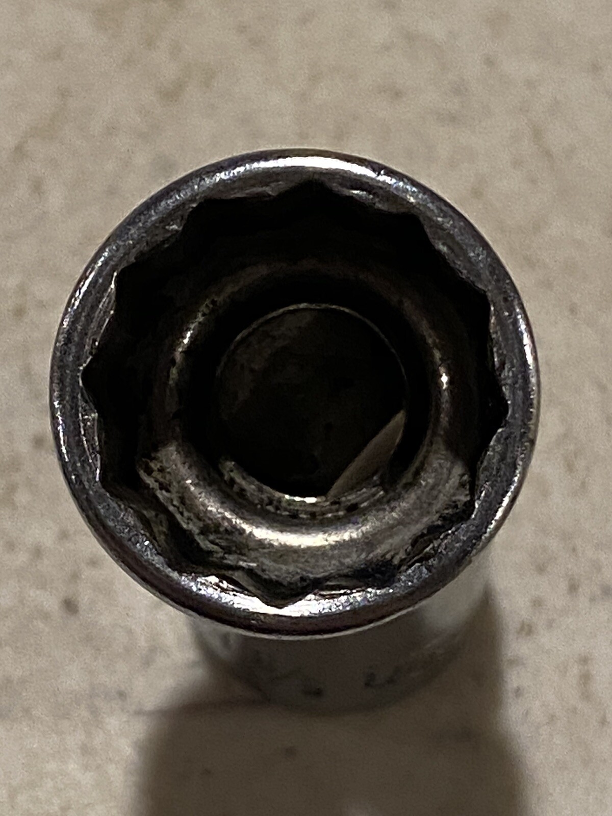 SNAP ON TOOLS FVU20 3/8″ Drive 5/8″ SAE Universal Joint 12-POINT SOCKET USA