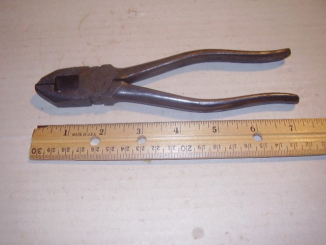Vintage Kraeuter No.1801 -7 7″ Lineman Pliers w/ Side Cutter made in USA used