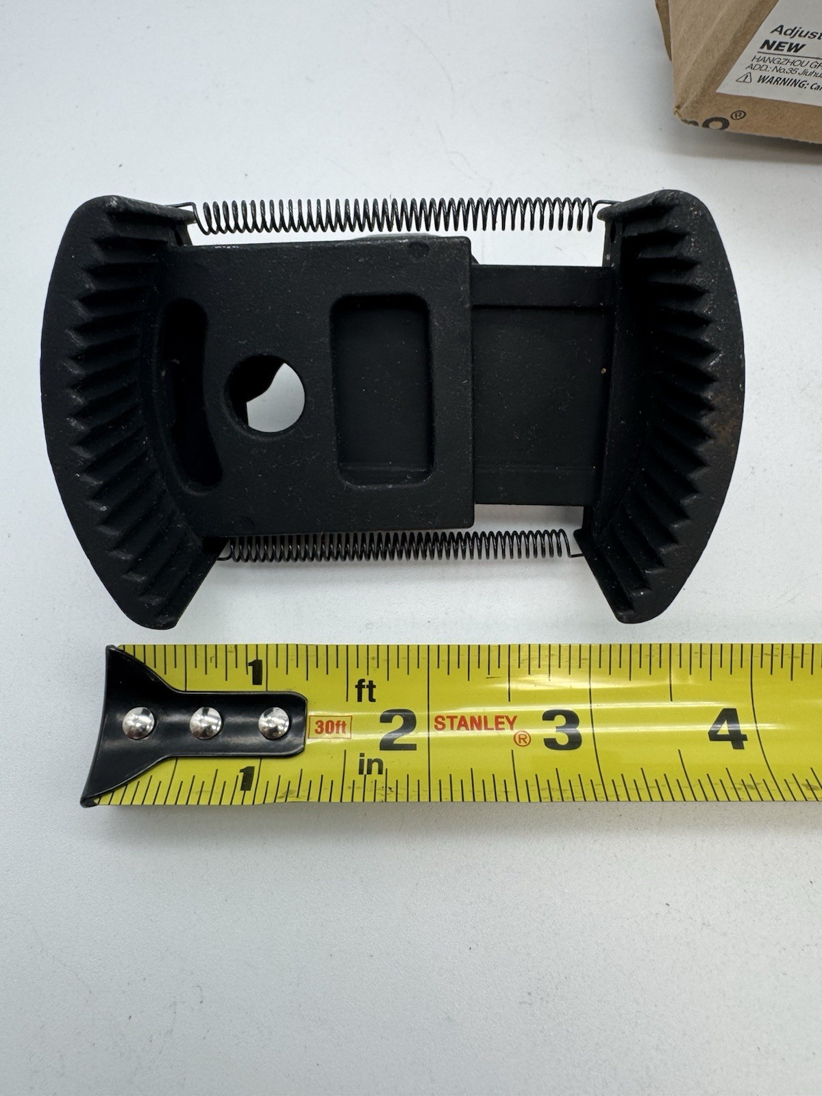 WORKPRO Adjustable Universal Oil Filter Wrench Removal Tools w/Auto-Clamp Spring