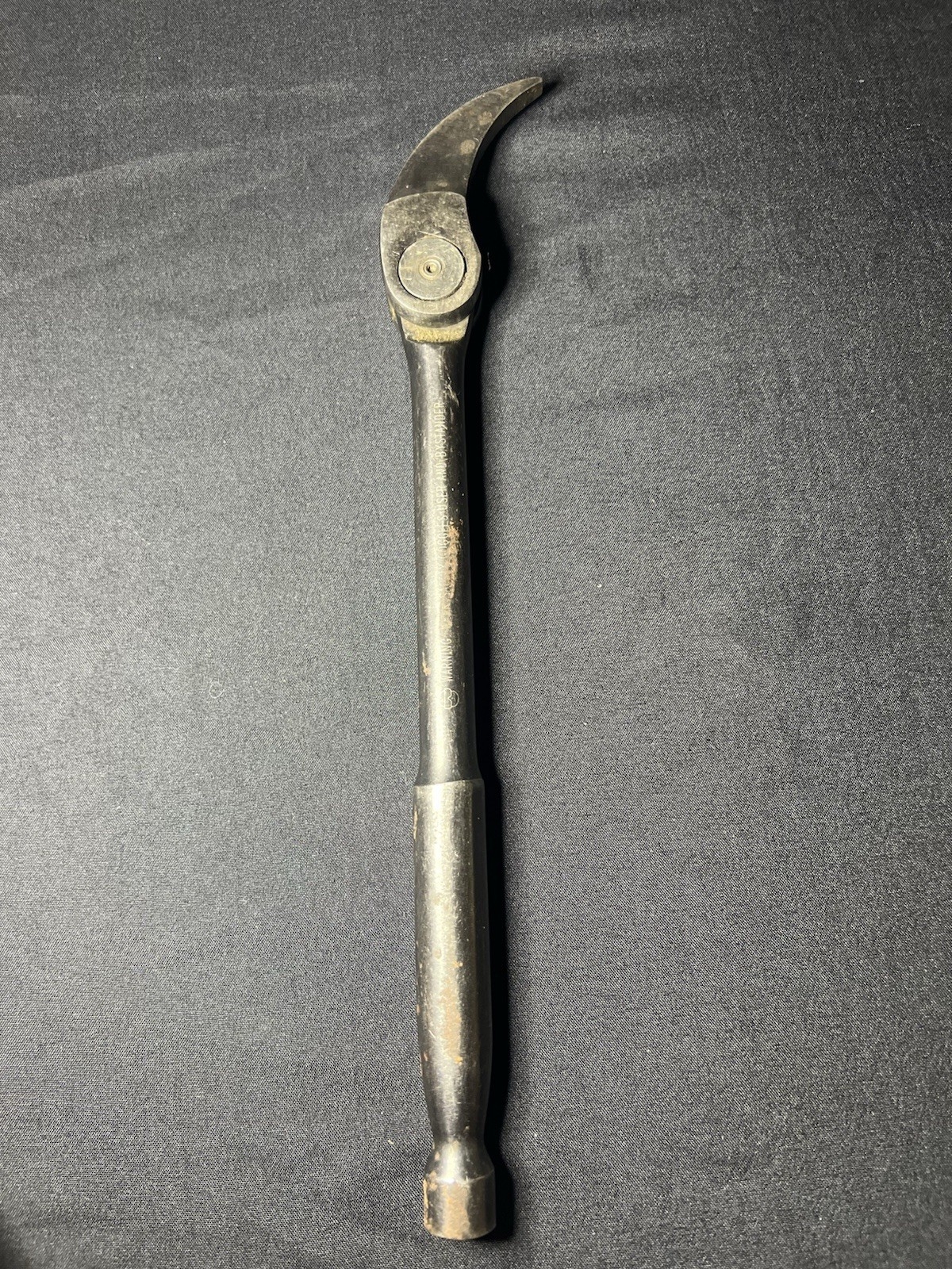 Matco Tools 8″ Double Push Lock Indexable Pry Bar IDPB8