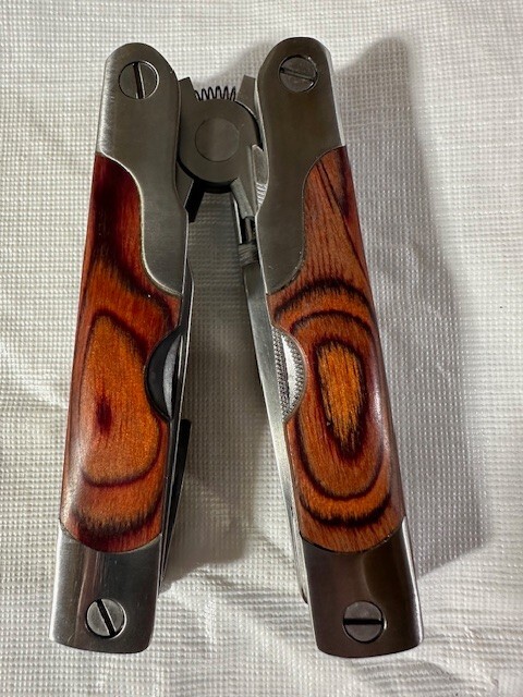 BikeMaster Multi Tool Wood Handle with Belt Case /FHA10