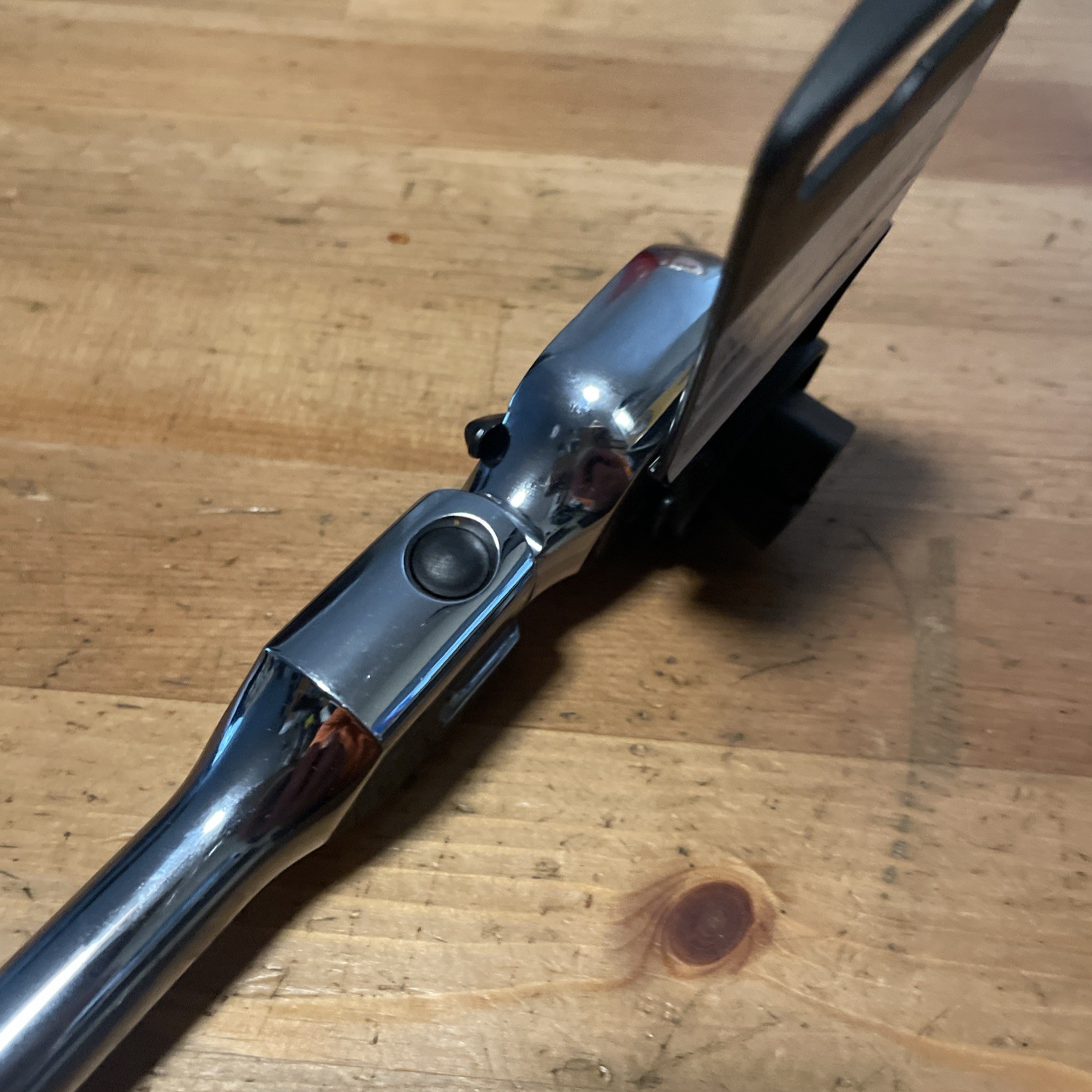 Klutch 16” Offset Flex Head Ratchet 1/2” Drive Quick Release 52304