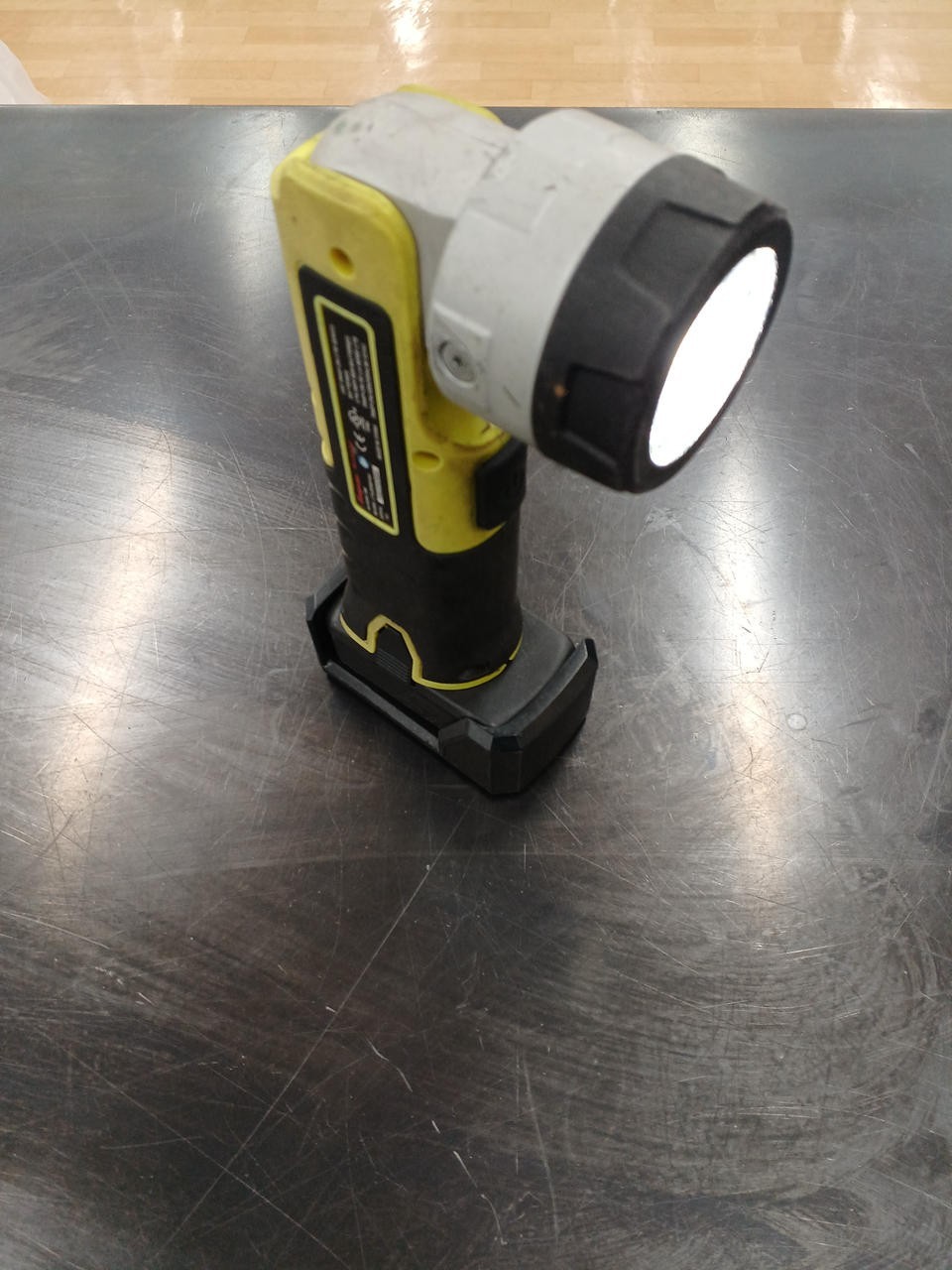 Snap-on CTLED861HV Yellow LED Work Light Tested Battery & Magnetic Base From JP