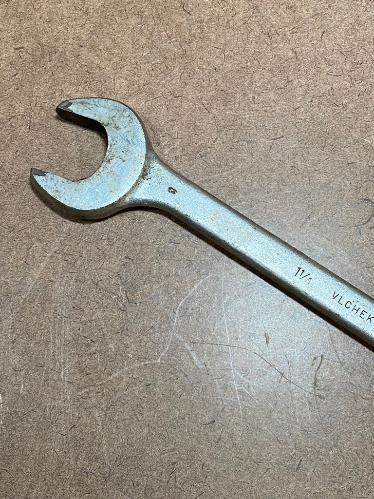 VLCHEK WBE40 Combination Wrench Size 1 1/4” x 1 1/4″ Made In USA. Vintage