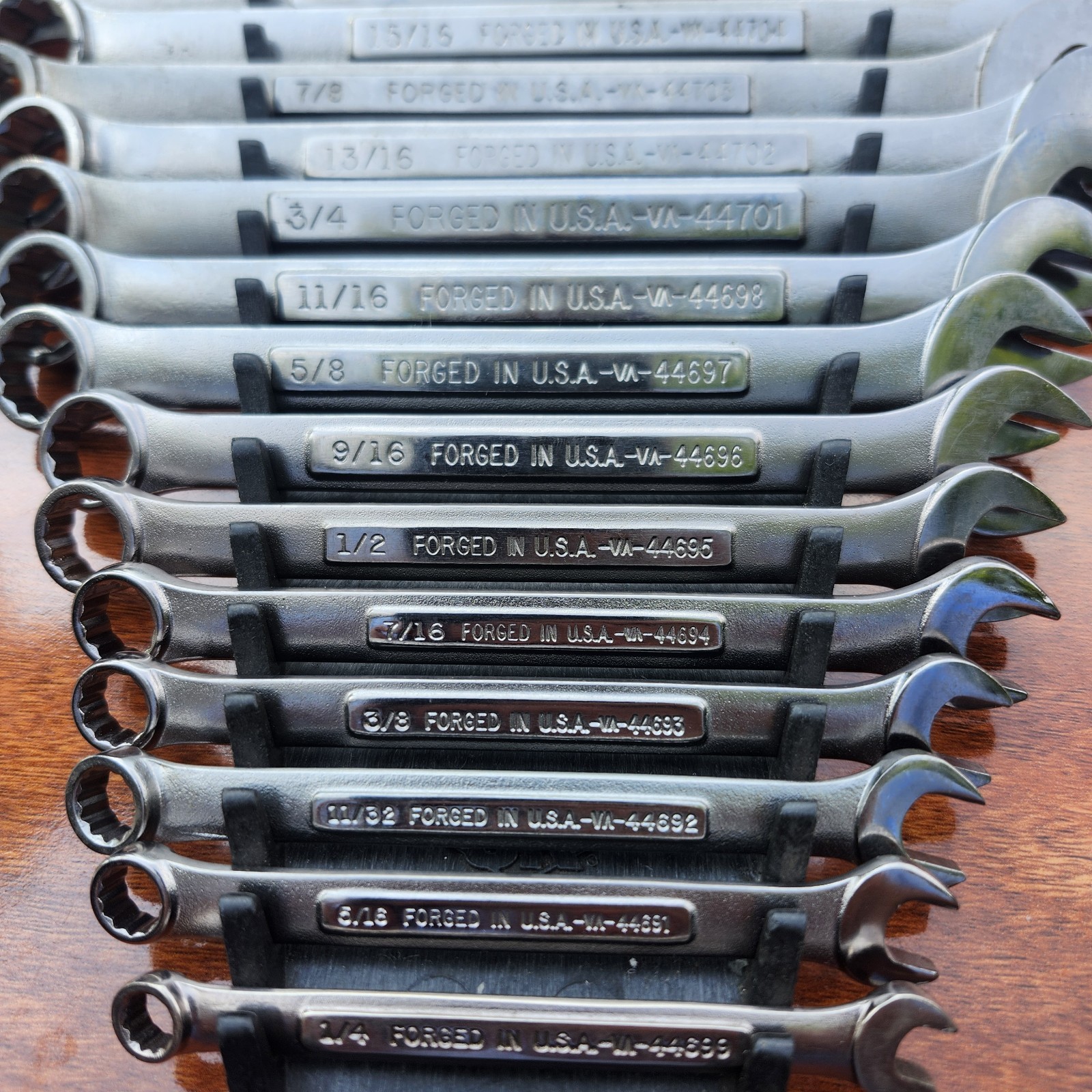 Craftsman SAE Combination Wrench Set USA 12 Point 1/4″ – 1-5/16″ 18 Tools Used