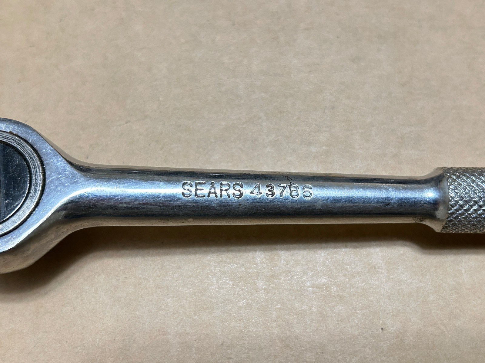 13 – Craftsman-Sears, 3/8″ Ratchet Wrench, 6 Standard 12-pt/ 5 deep Sockets-6pt
