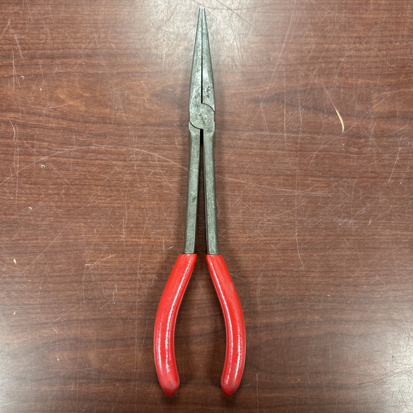 Snap-On Needle Nose Pliers Long Reach 11in Cushion Grip Handle Red 911BCP