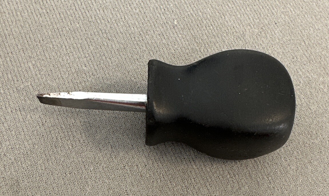 Snap On Tools USA SSD1 1/4″ Blade 1-1/4 inch Shank Stubby Screwdriver