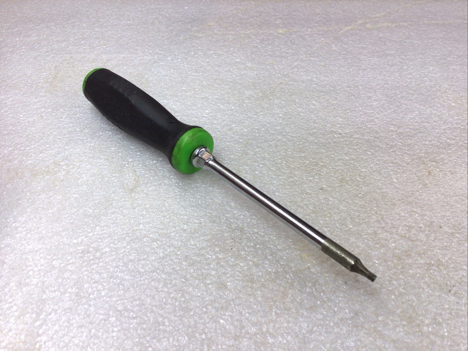 Snap-on#SGDT308 – T8 , Mini Torx Driver With Green Soft Grip Handle-USA- NICE-