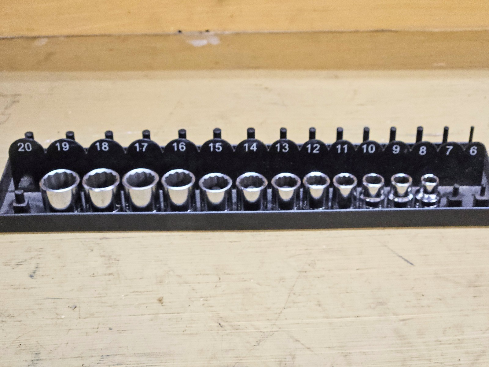 Vintage Craftsman 3/8” Drive Metric 12PT Socket Set USA 8mm-19mm