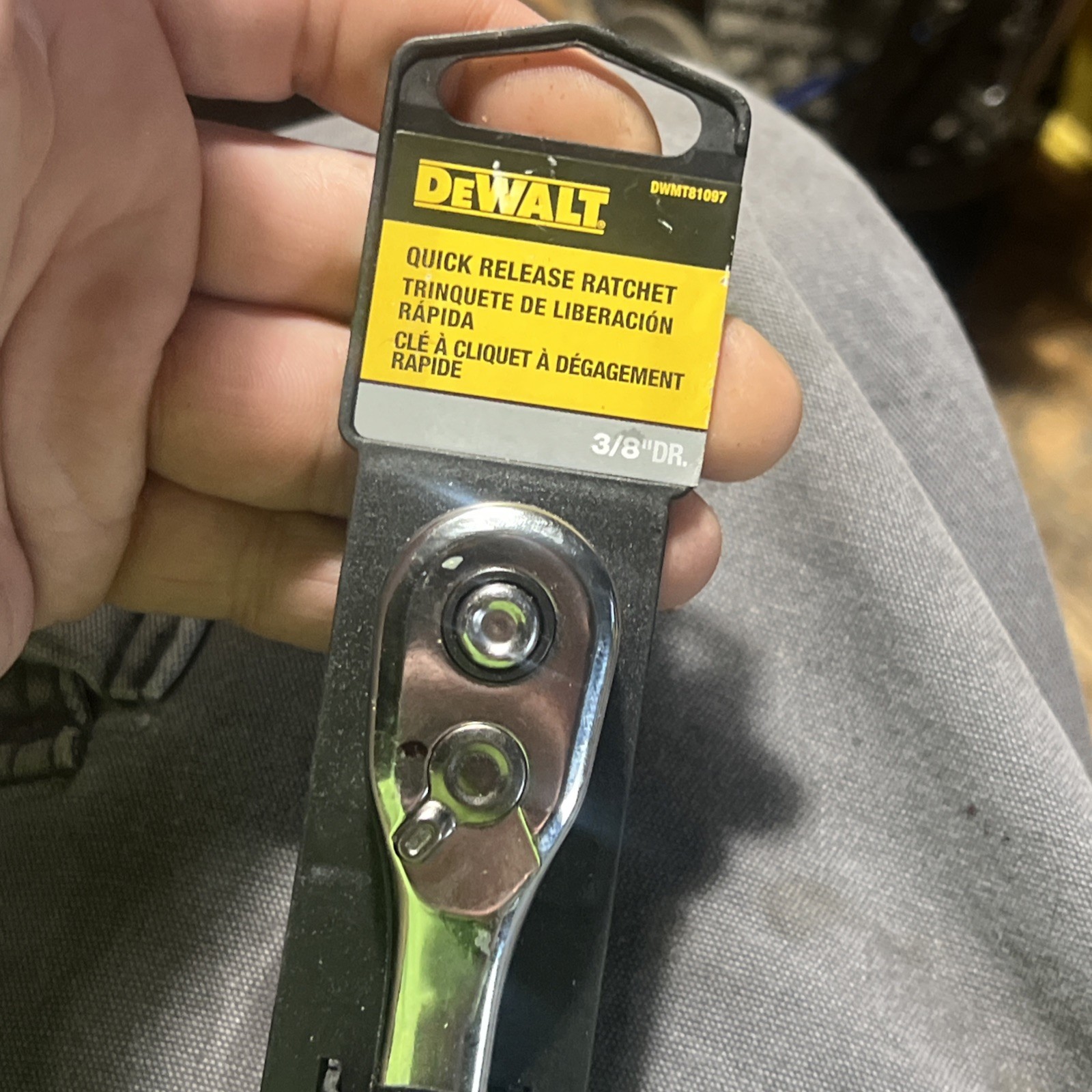 dewalt quick release 3/8 drive ratchet