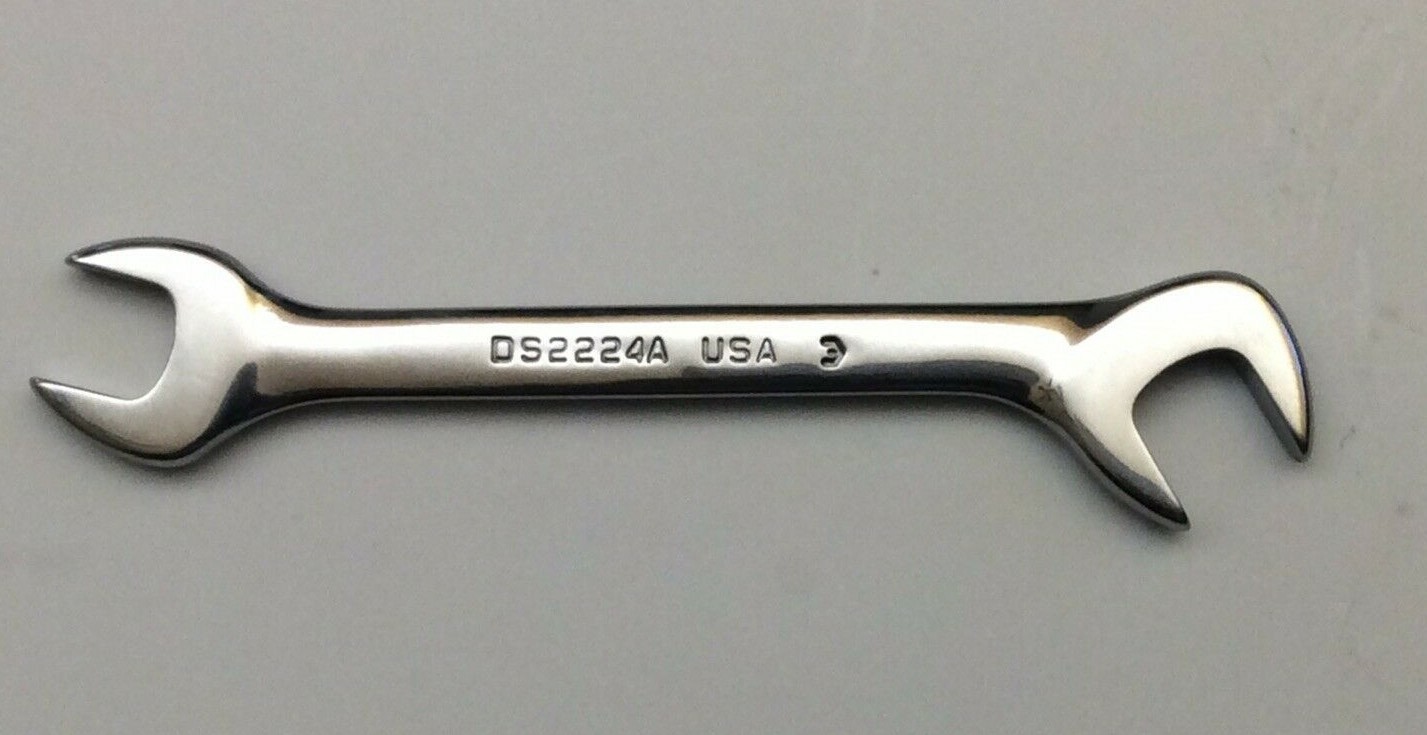 SNAP-ON DS2224A OFFSET OPEN-END 3/8 x 11/32 INCH IGNITION WRENCH NEW USA