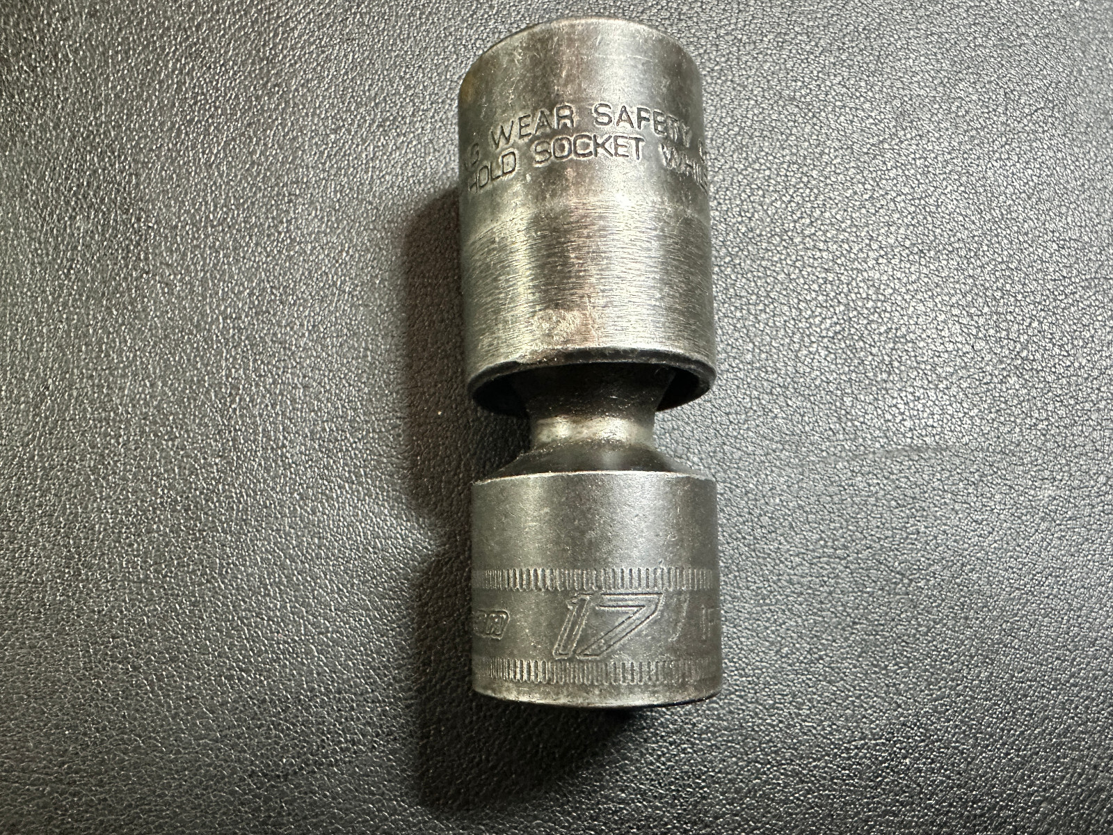 SNAP ON IPFM17C 3/8″ Drive 6-Pt 17mm Flank Drive® Shallow Swivel Impact Socket