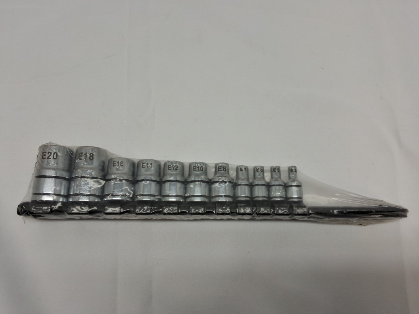Matco Tools SABCX11V 11-Piece Inverted Torx Socket Set E4–E20 1/4″ 3/8″ 1/2″
