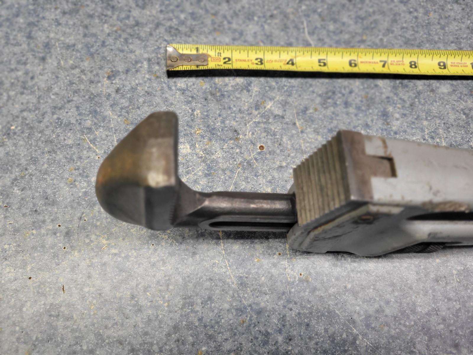 Ridgid USA 24″ Aluminum Adjustable Pipe Wrench No 824