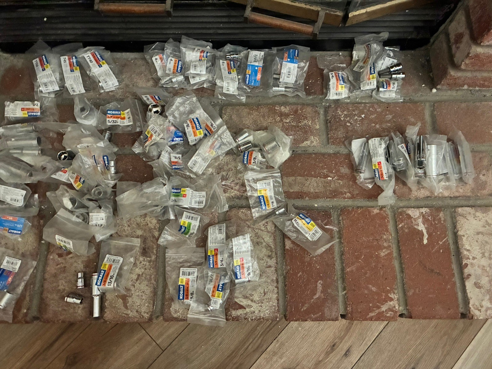Lot 170 Kobalt Sockets 170 Items!All New 1/4 3/8 1/2 Metric SAE Assorted Chrome