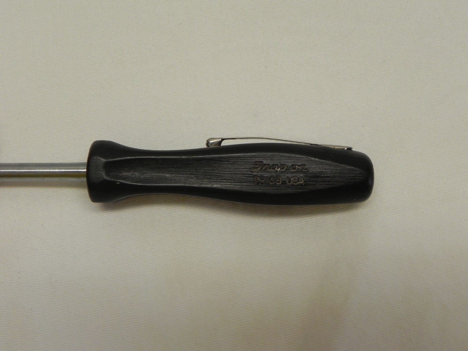 Snap-on 2 Piece MD17 & TR108 Carb Adjustment Tool & Tire Valve Core Tool
