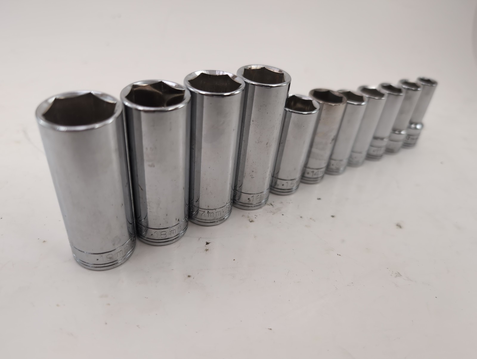 S-K Deep METRIC 3/8″dr 6pt 11pc Set 9mm-19mm – Made in USA – SUPERB!!!