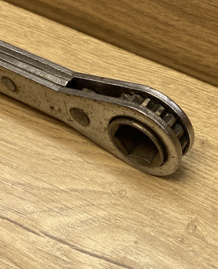 Vintage Cornwell Allied RB-M1314 Ratcheting Box Wrench 11mm 14mm USA Works