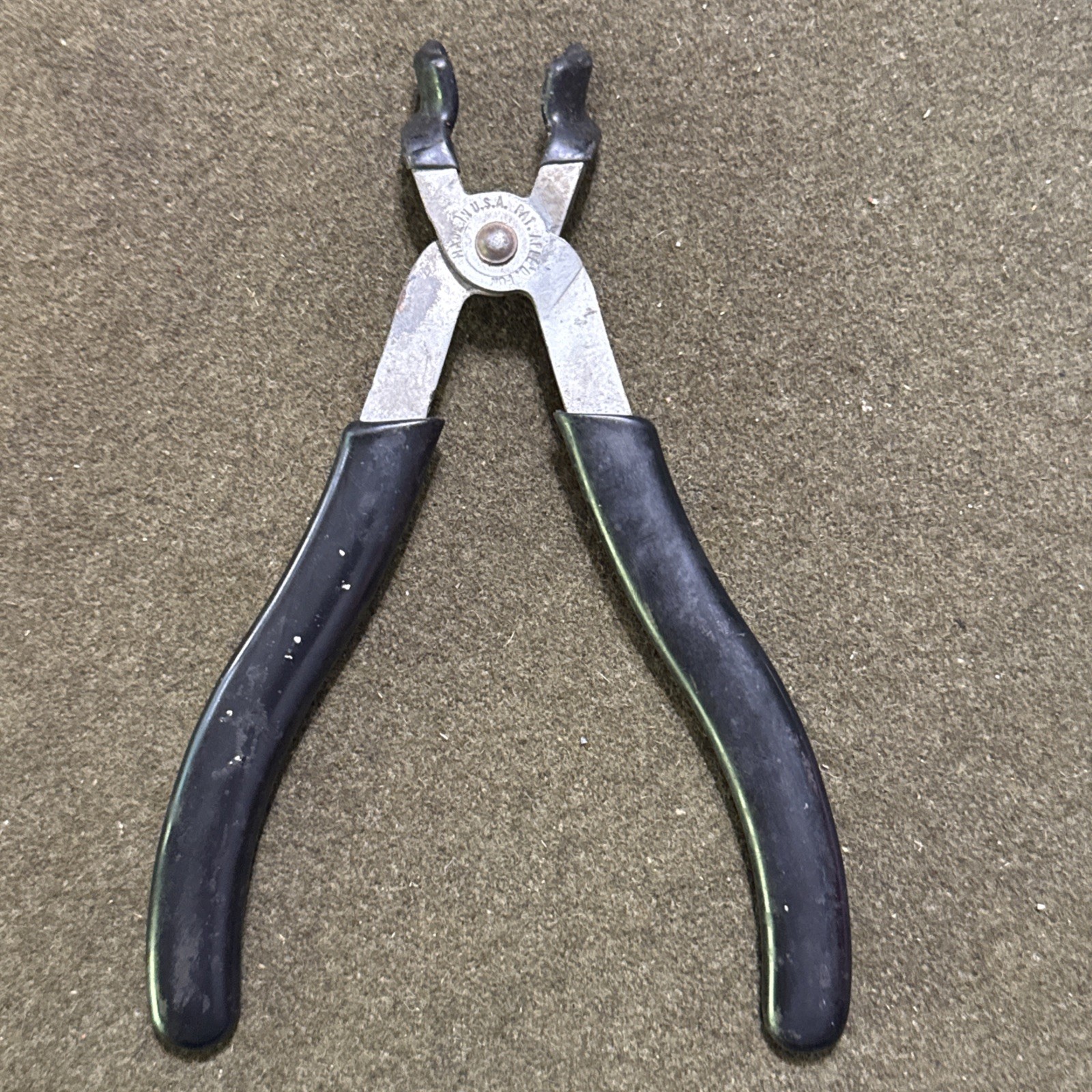 Vintage K-D Tools Insulated Spark Plug Boot Pliers No. 135 USA 🇺🇸