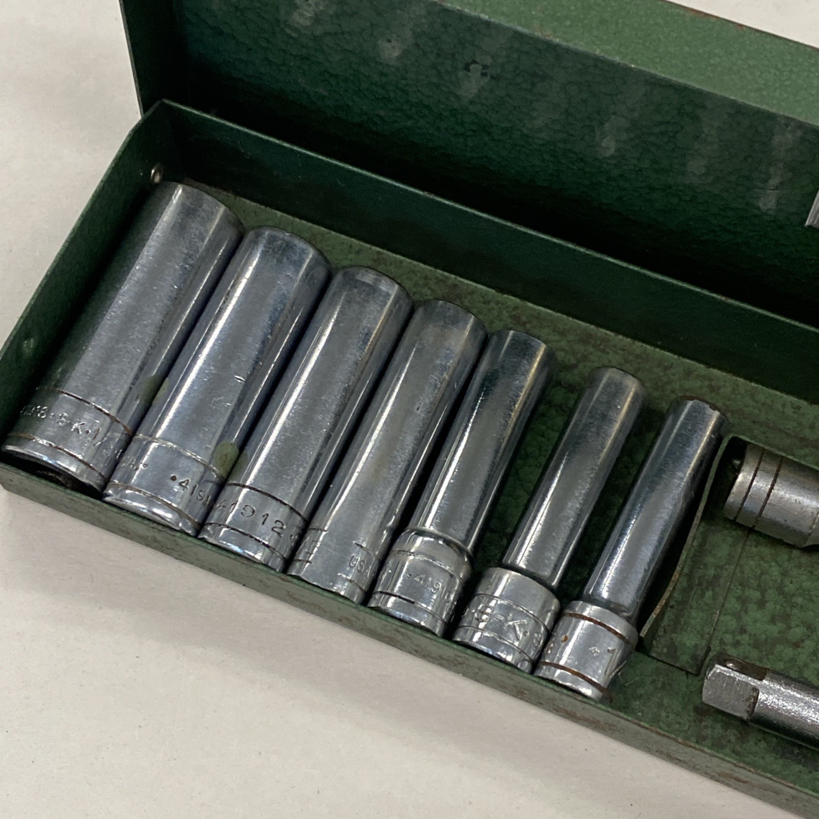 S-K USA Tools 1/4” Drive Socket Set Standard 19 Piece. Standard / Deep, M0861