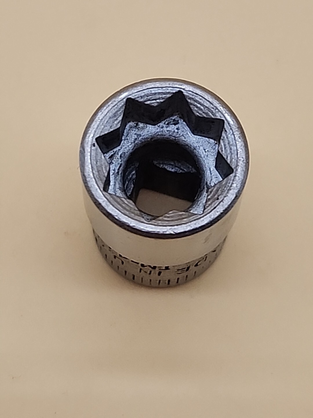 Snap-On Tools 1/4″ Drive 3/8″ SAE 8 Point Double Square Socket TM412