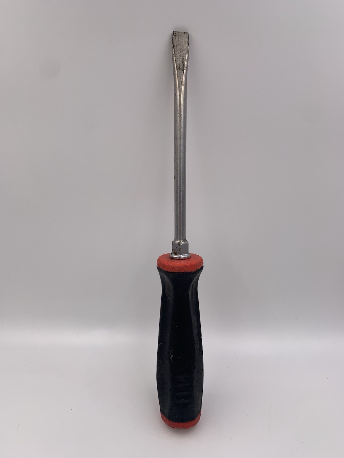 Snap On Tools HD Flat Tip Screwdriver 10-3/4″ Long RED Soft Grip Handle -READ-