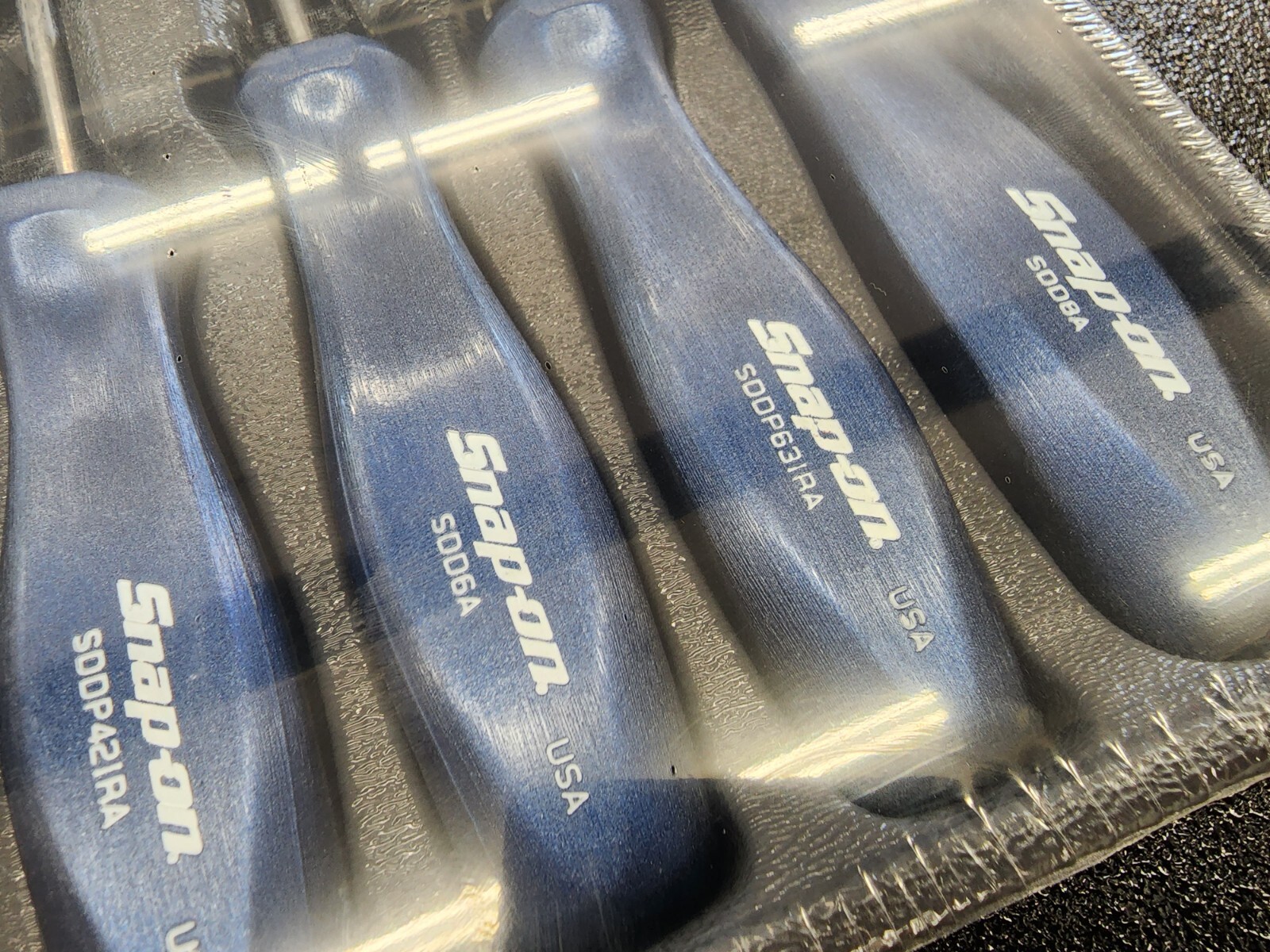 Snap-on Tools NEW 7pc POWER BLUE Hard Grip Combination Screwdriver Set SDDX70AMB