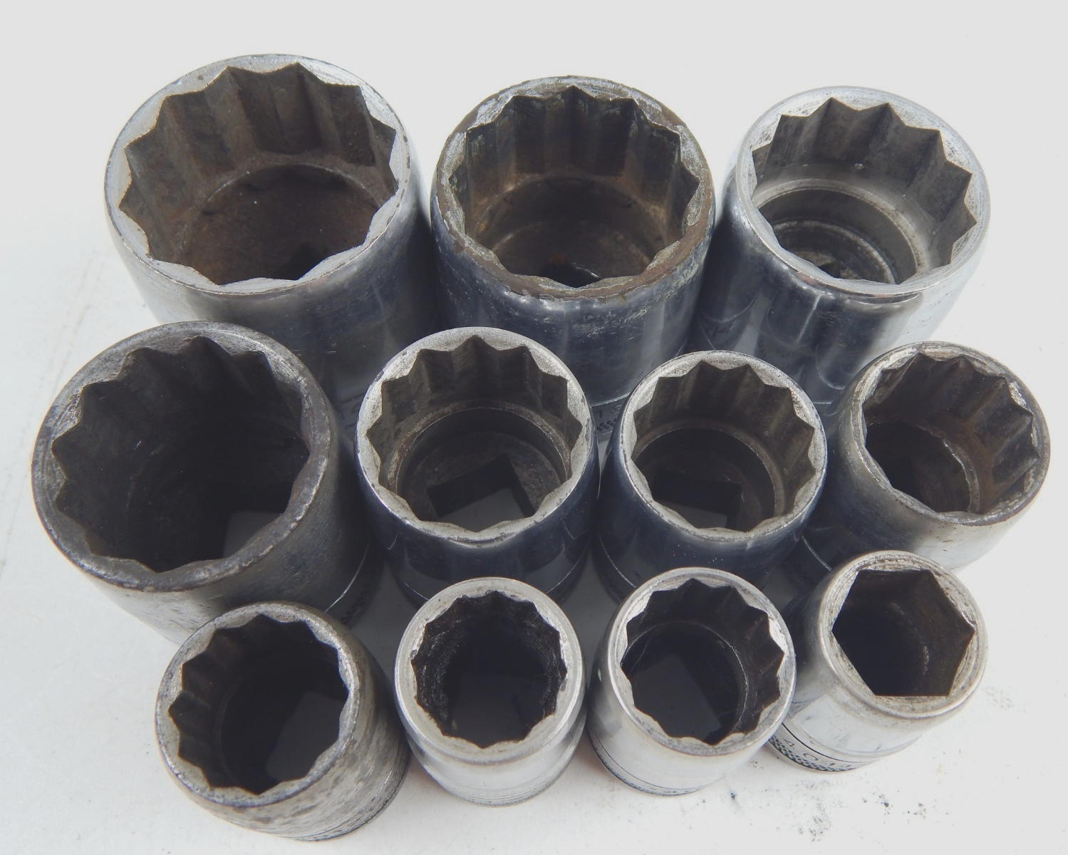 SK Tools Knurled 1/2″ Drive 12pc Shallow Chrome Socket Set 9/16″ to 1-1/4″