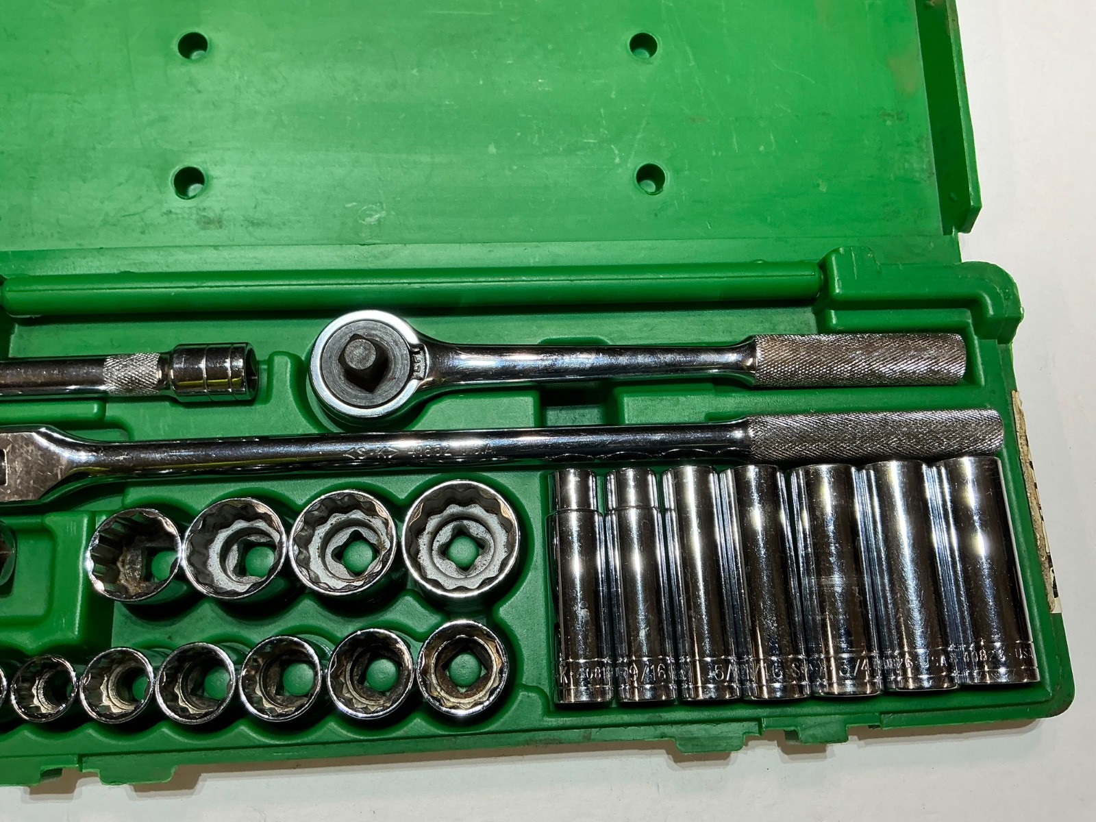 Vtg S-K tools 24 pc 1/2″ drive SAE socket set 4123 made in USA in grt shape