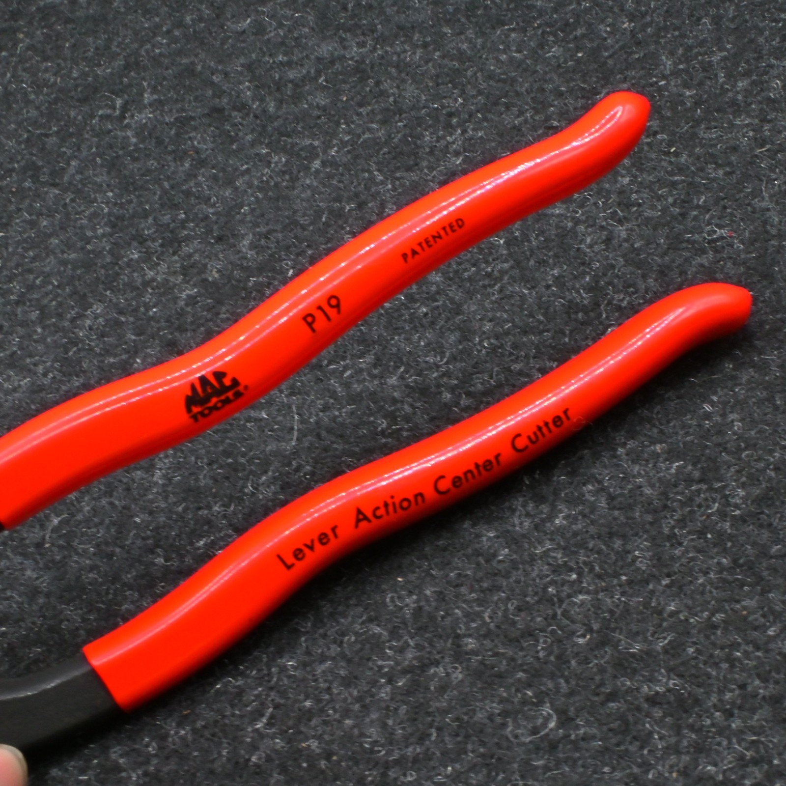 Knipex MAC Tools P19 8″ Lever Action Center Cutter Plier #T12